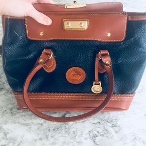 Dooney&Bourke leather purse